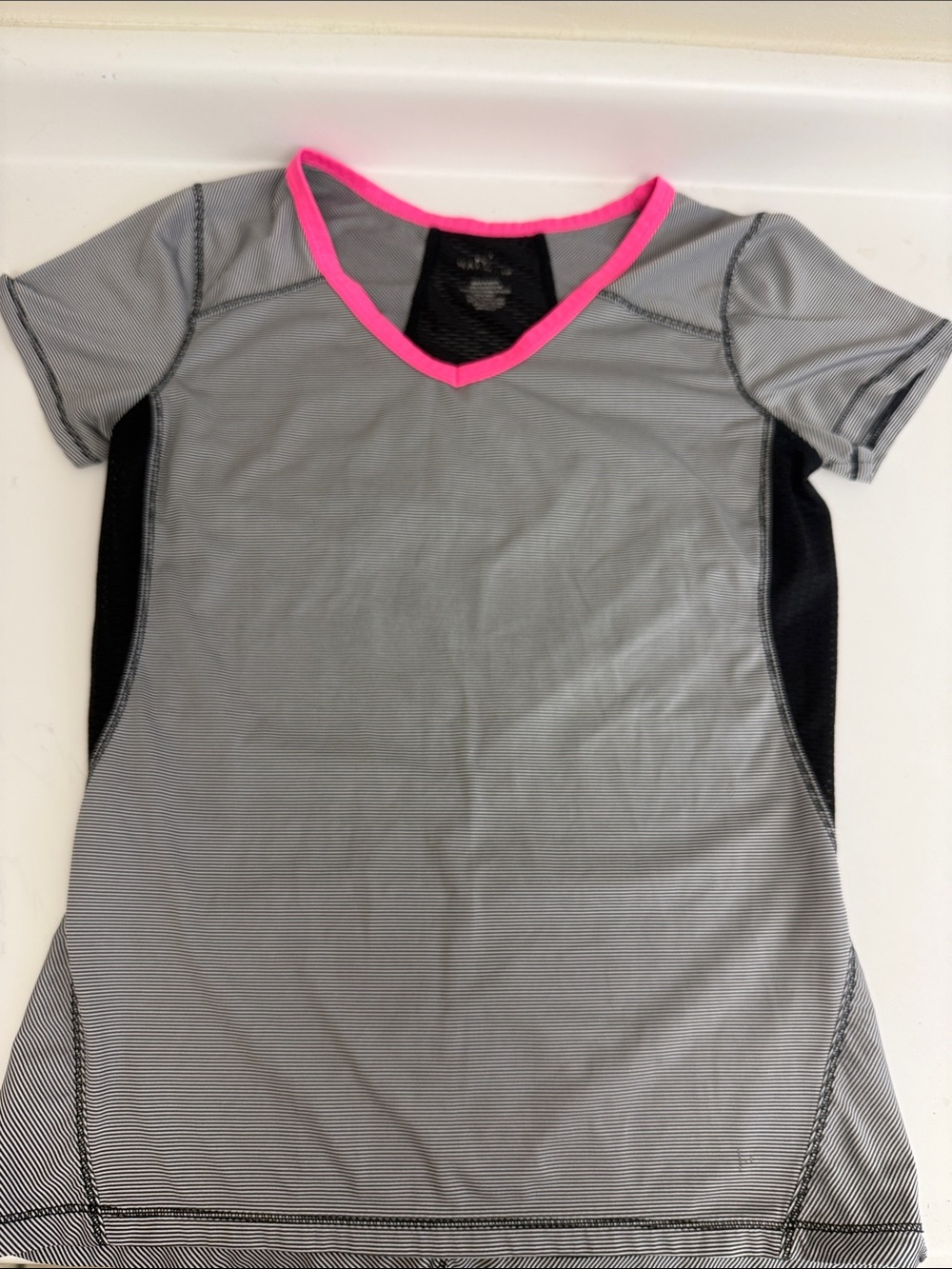 Hannah Gray V-Neck Athletic Top with Pink Trim